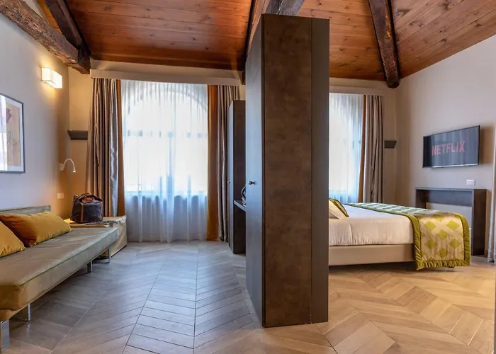 Neman Maison Experience I Pantheon רומא