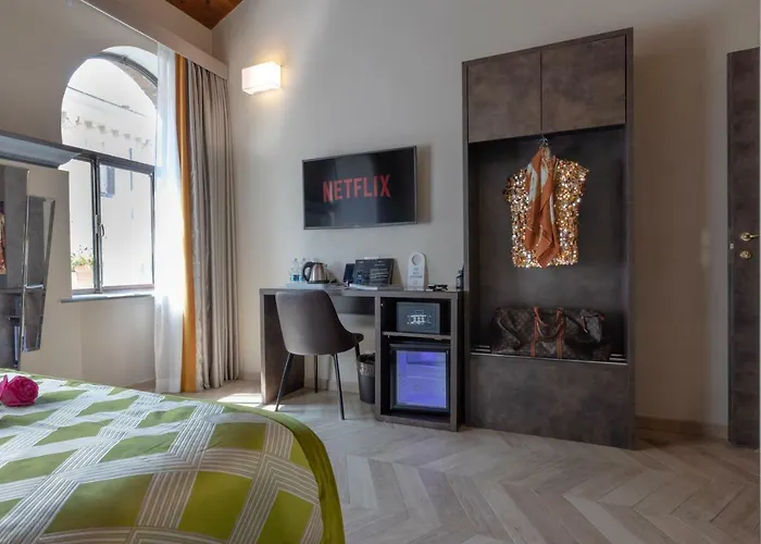 Neman Maison Experience I Pantheon Отель типа "постель и завтрак" 4*